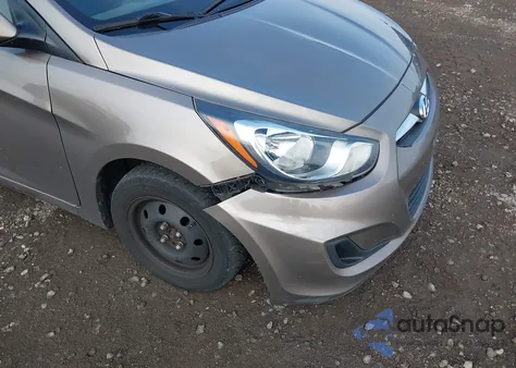 2013 Hyundai Accent Gls z USA, uszkodzony, nr VIN KMHCT4AE1DU453768